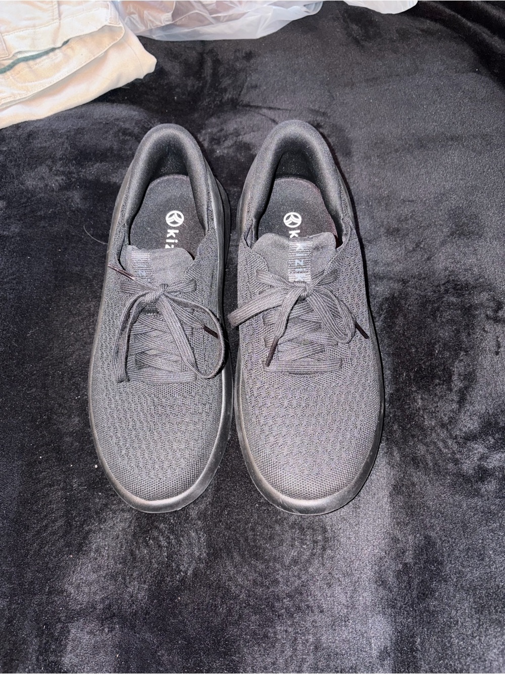 Men's Black Knit Lace-Up Sneakers